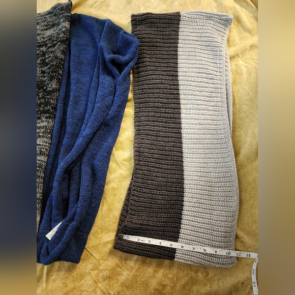 3 Knit Infinity Scarves - Picture 7 of 7